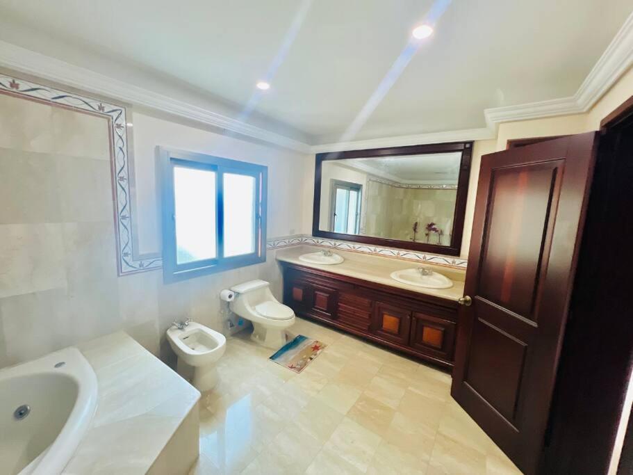 Beach Front Penthouse In Exclusive Tower Santo Domingo Dış mekan fotoğraf
